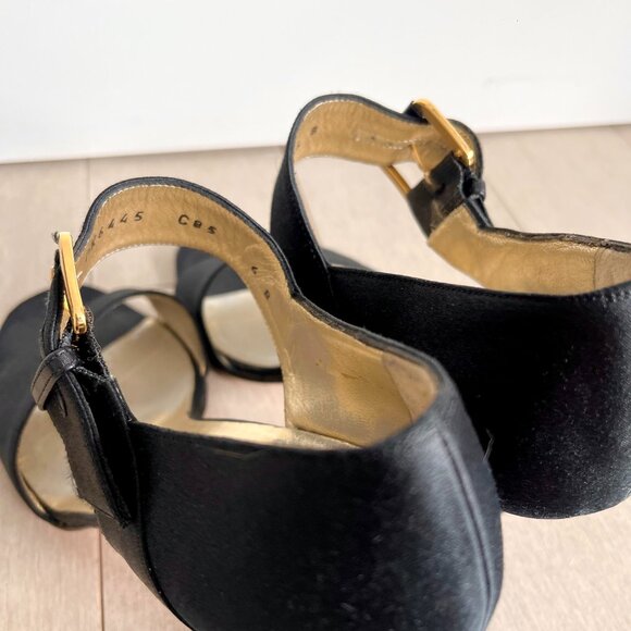 Salvatore Ferragamo Designer Vintage Black Velvet Heels - Picture 10 of 14
